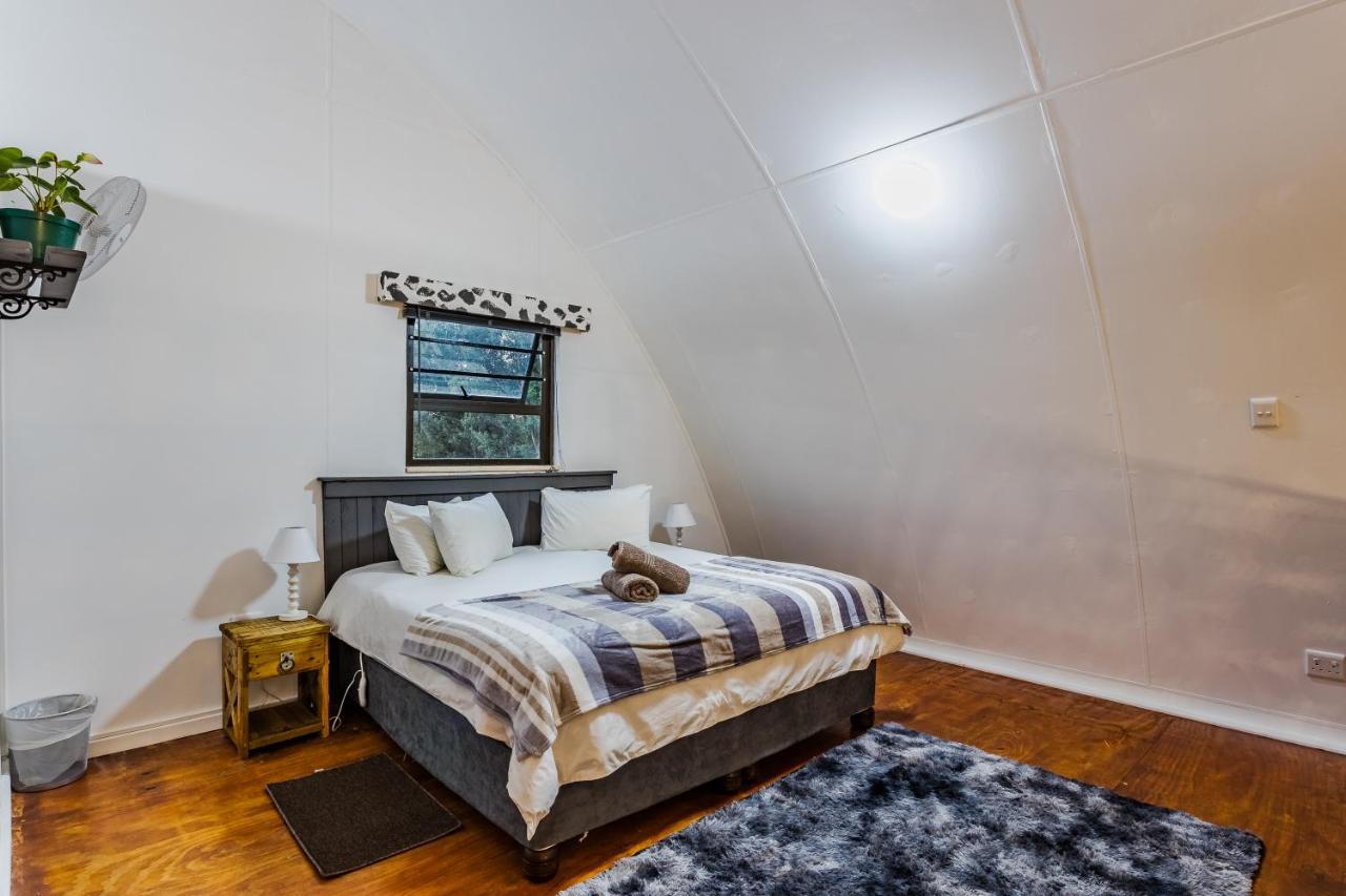Arch Cabins Self Catering Homes Storms River Стормсривиер Екстериор снимка