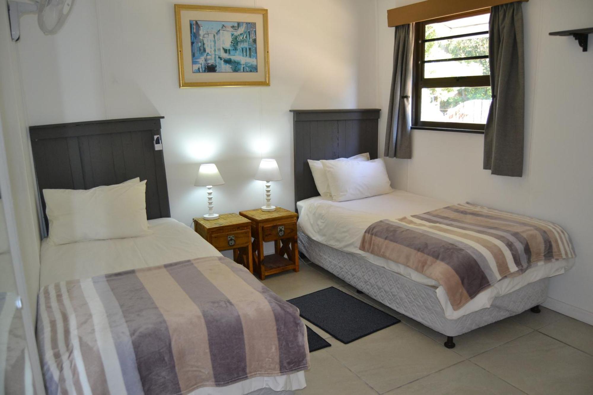 Arch Cabins Self Catering Homes Storms River Стормсривиер Екстериор снимка