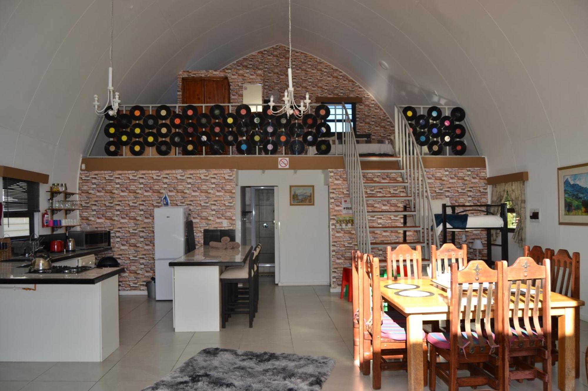 Arch Cabins Self Catering Homes Storms River Стормсривиер Екстериор снимка